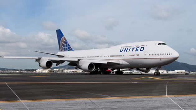 010518_united_boeing_747_livery_1