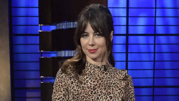 e_natasha_leggero_01182018