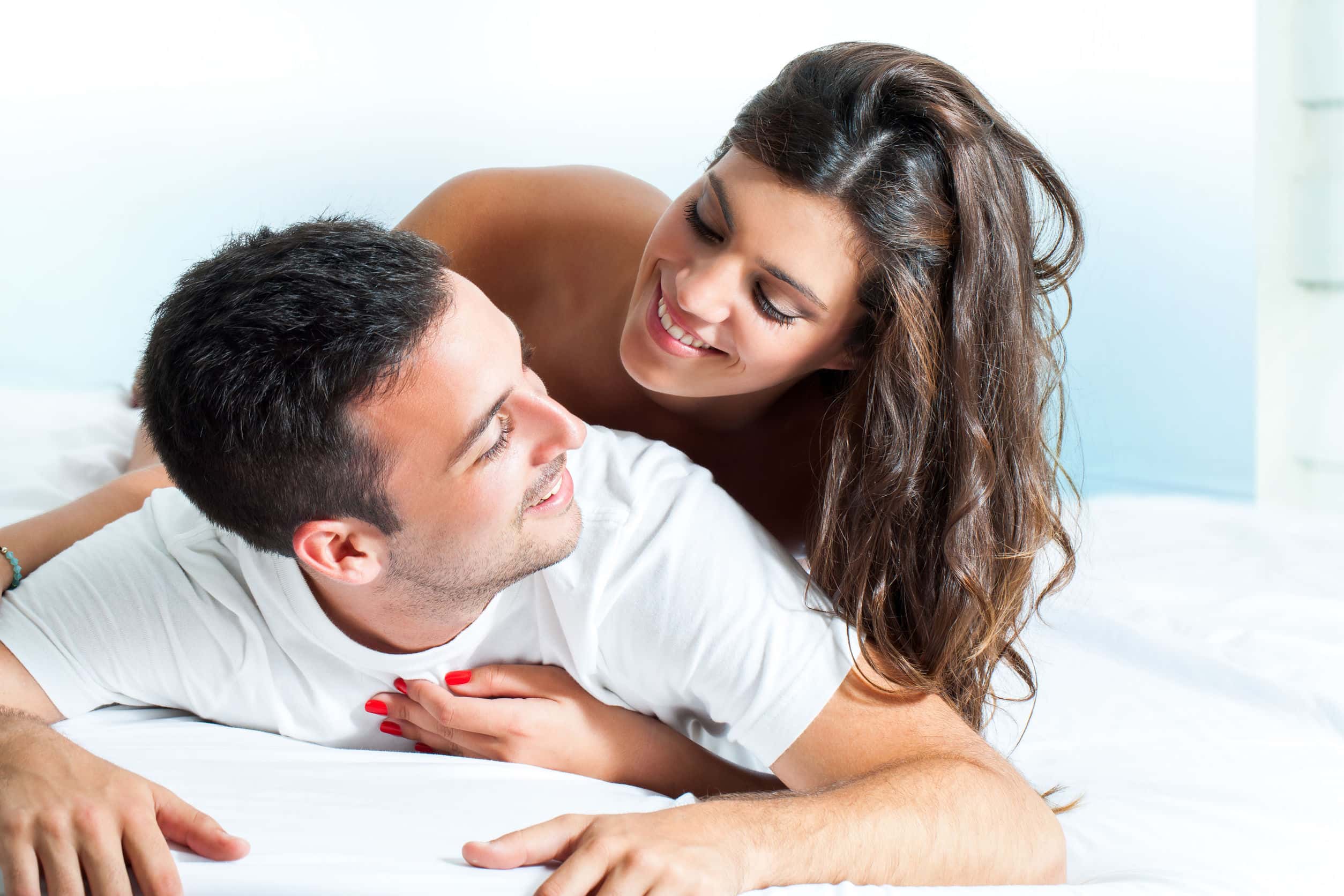 48445795-portrait-of-handsome-young-couple-sharing-intimacy-in-bedroom