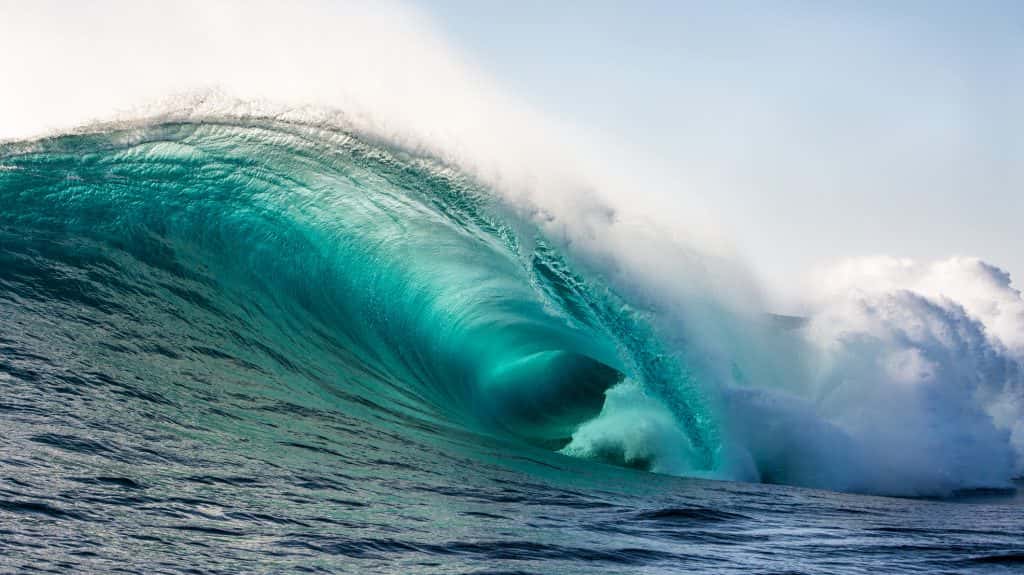Brazilian surfer sets new record after riding massive 80foot wave KSRO