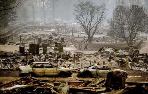 camp-fire-paradise-burned-homes
