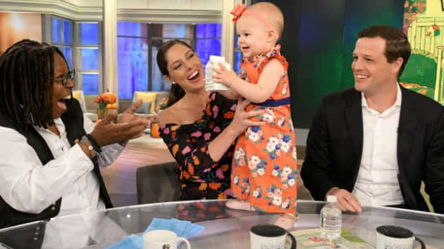 The View Co Host Abby Huntsman Announces Shes Pregnant With Twins Ksro