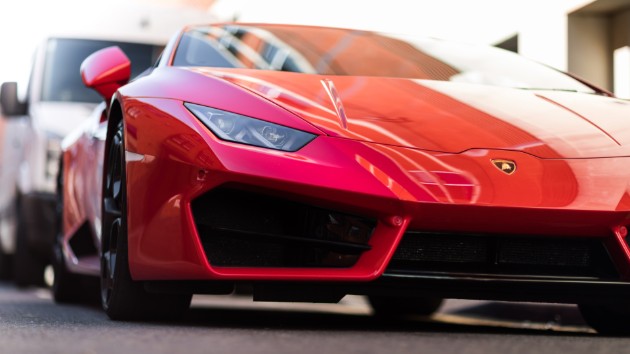 istock_32719_lambo