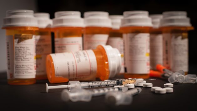 042319_istock_opioid