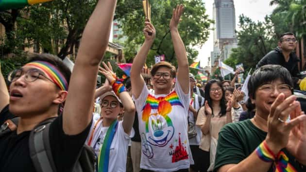 Taiwan Becomes First Asian Nation To Legalize Same Sex Marriage Ksro 7701