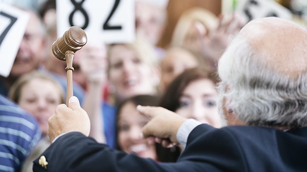 istock_080519_auction