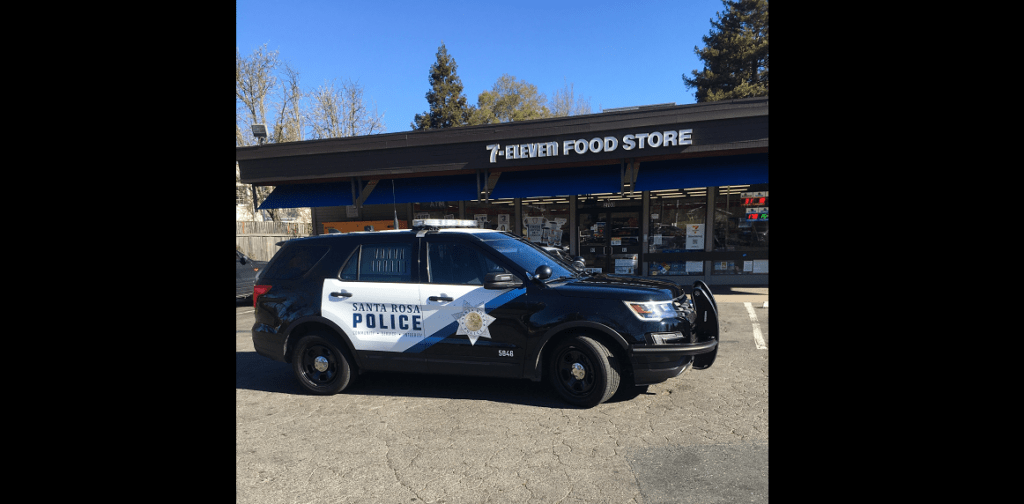 Man Stabs Customer at Santa Rosa 7-11, Then Kidnaps Female Driver - Vimarsana News