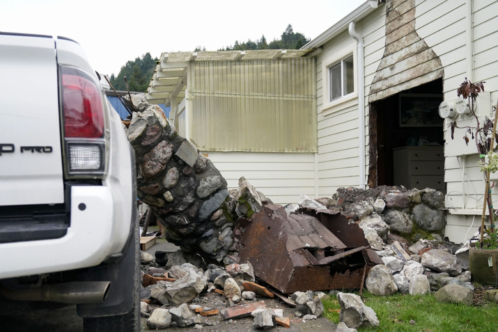 Two Dead, Several Injured from 6.4 Earthquake in Humboldt County; Aftershocks Continue - Vimarsana News