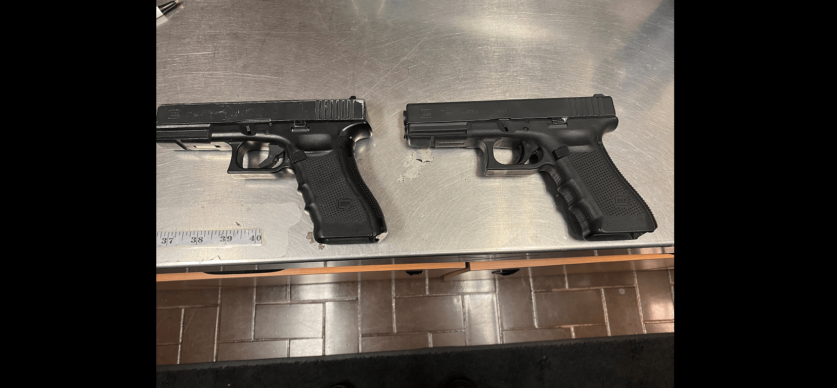 replica-handgun-next-to-real-handgun-santa-rosa-police