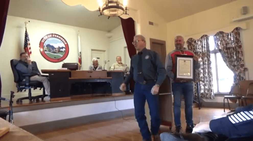 guy-fieri-holding-a-honorary-plaque-before-the-ferndale-city-council-city-of-ferndale