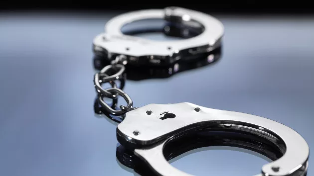 gettyrf_072624_handcuffs544114