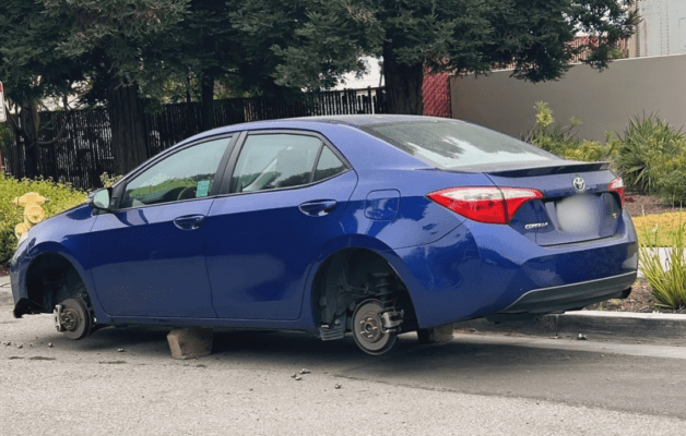 petaluma-car-with-stolen-tires-petaluma-police