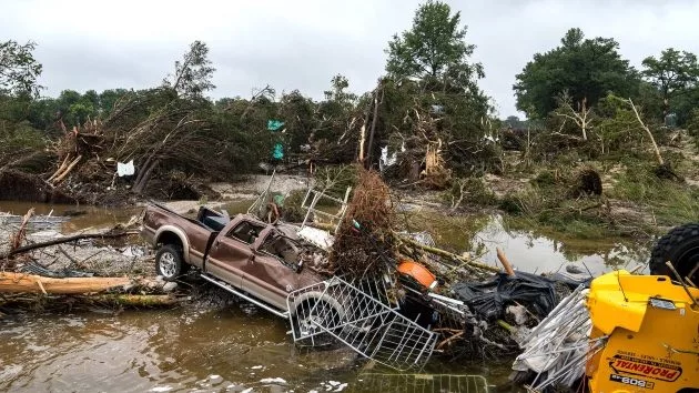 getty_texasflood_071025188222