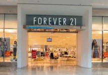 FOREVER 21 store at a shopping mall in Houston^ Texas^ USA^ . Houston^ Texas^ USA - March 3^ 2022