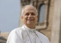 Pope Leo XIV Prevost smiles and waves to the faithful during a general audience in St. Peter's Square. Rome Italy 03 12 2026