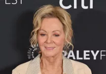 Jean Smart attends PaleyFest LA Hacks. Hollywood^ CA USA - March 28^ 2025