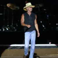Kenny Chesney performs onstage at the Runaway Country Music Fest at Osceola Heritage Park on March 19^ 2016 in Kissimmee^ Florida.