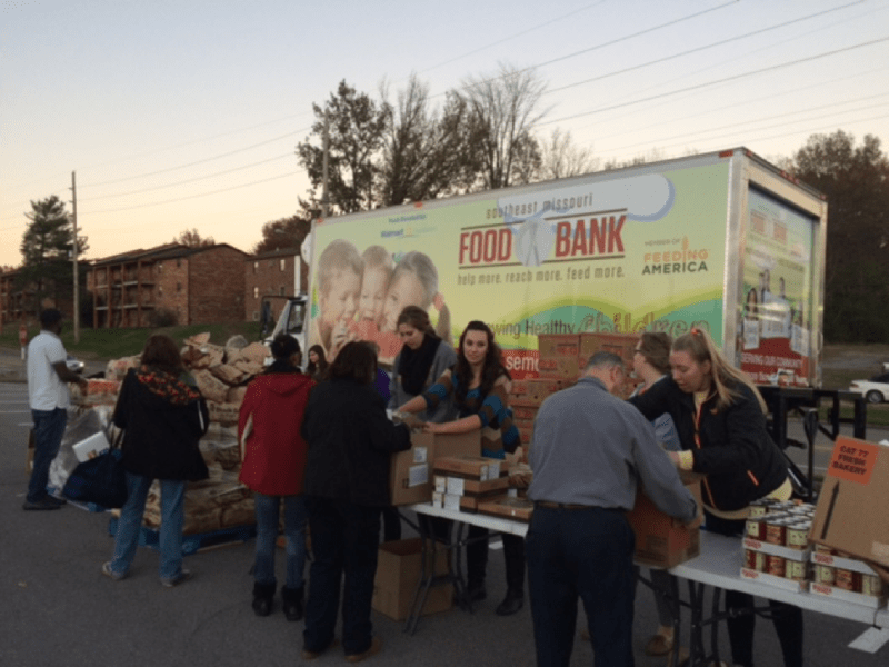 Generosity Gets Food Bank Through Pandemic 106.5 KTMO The Wolf