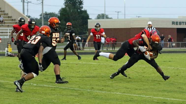 football-scrimmage-27-081117