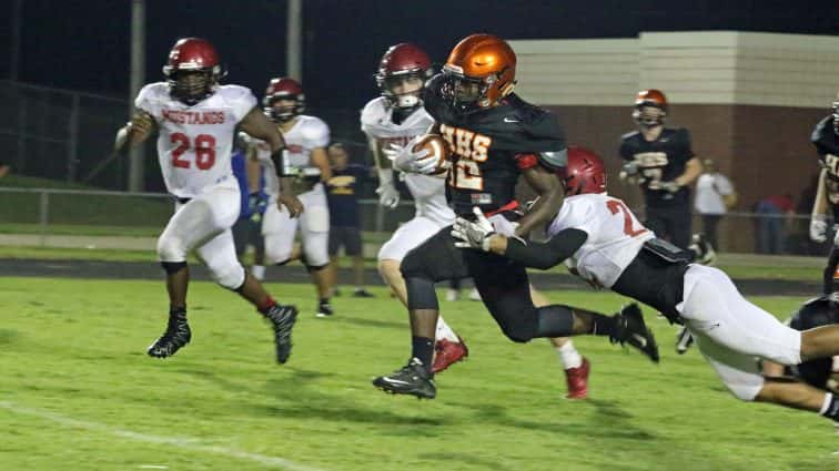 football-scrimmage-28-081117