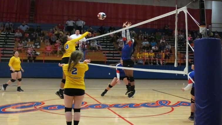 caldwell-vs-christian-volleyball-10