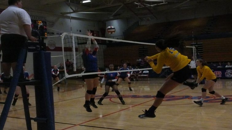 caldwell-vs-christian-volleyball-33