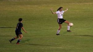 soccer-girls-hhs-6-082917