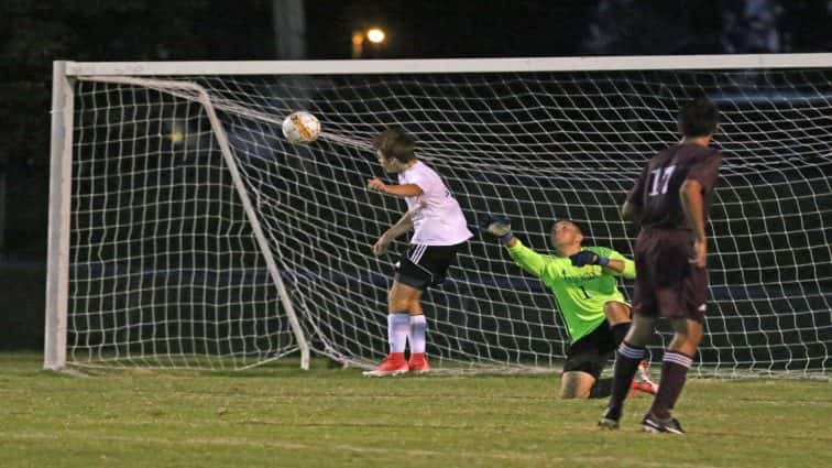 soccer-boys-hhs-8-082917