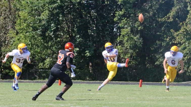 football-hhs-vs-caldwell-2-090217