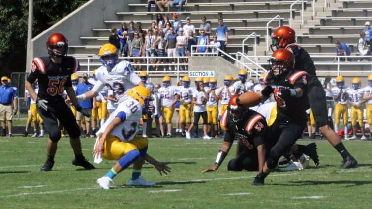 football-hhs-vs-caldwell-3-090217