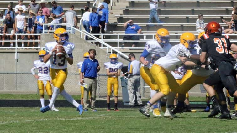 football-hhs-vs-caldwell-9-090217