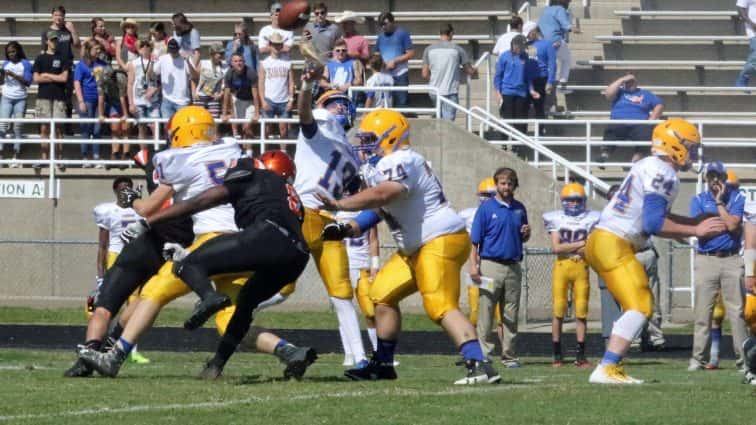 football-hhs-vs-caldwell-10-090217