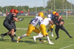 football-hhs-vs-caldwell-24-090217