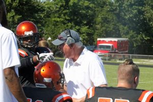 football-hhs-vs-caldwell-32-090217