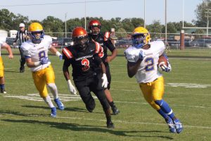 football-hhs-vs-caldwell-48-090217