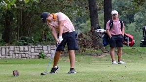 golf-hhs-player-james-folz-2-091117