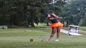 golf-hhs-player-claityn-parker-091117