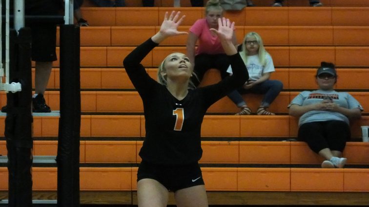 hoptown-uha-volleyball-11