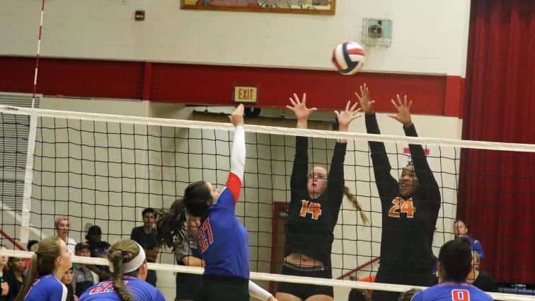 volleyball-hhs-vs-cchs-6-091917