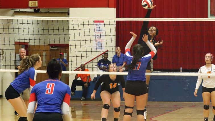 volleyball-hhs-vs-cchs-21-091917
