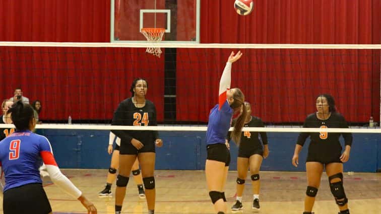 volleyball-hhs-vs-cchs-22-091917