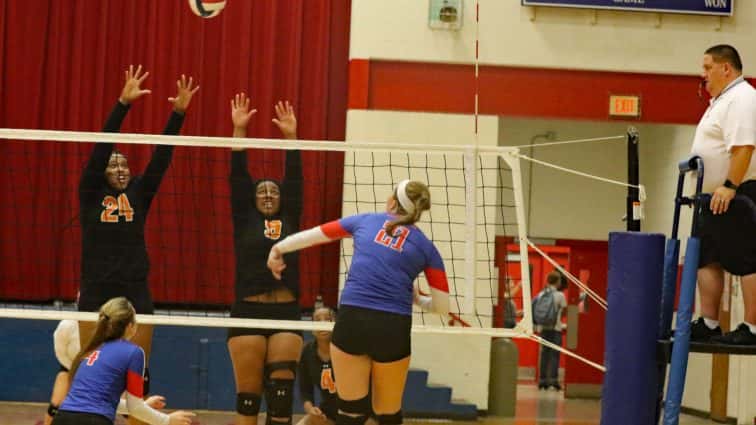 volleyball-hhs-vs-cchs-23-091917