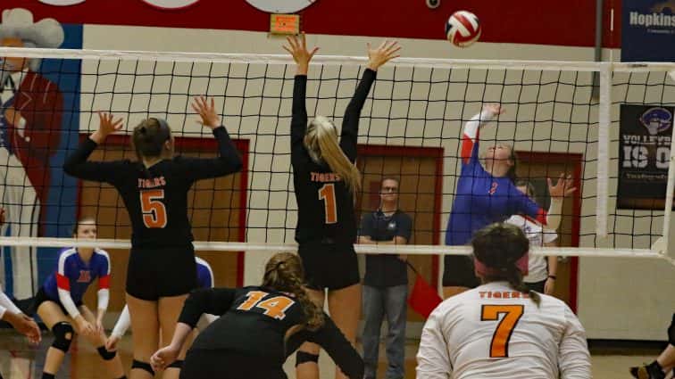 volleyball-hhs-vs-cchs-28-091917