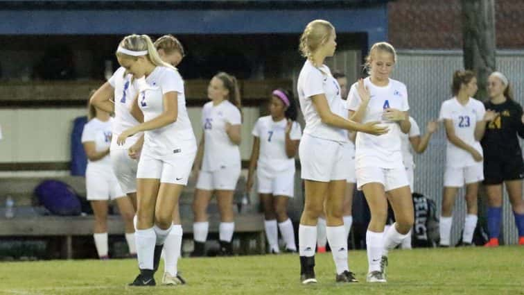 soccer-girls-hhs-vs-caldwell-1-091817