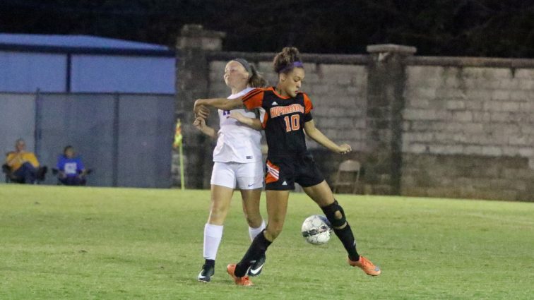 soccer-girls-hhs-vs-caldwell-4-091817