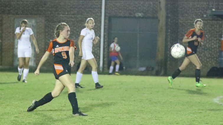 soccer-girls-hhs-vs-caldwell-13-091817