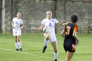 soccer-girls-hhs-vs-caldwell-15-091817