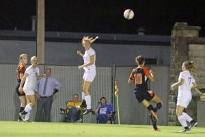 soccer-girls-hhs-vs-caldwell-18-091817