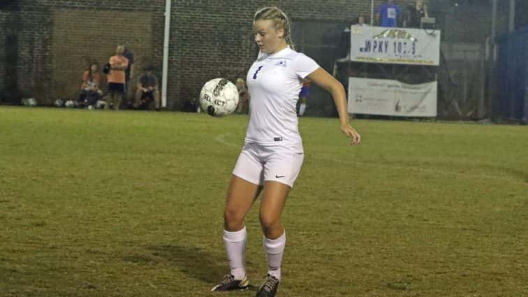 soccer-girls-hhs-vs-caldwell-24-091817