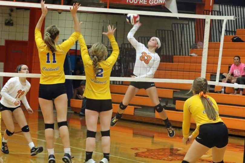 jv-volleyball-hhs-vs-caldwell-2-092817